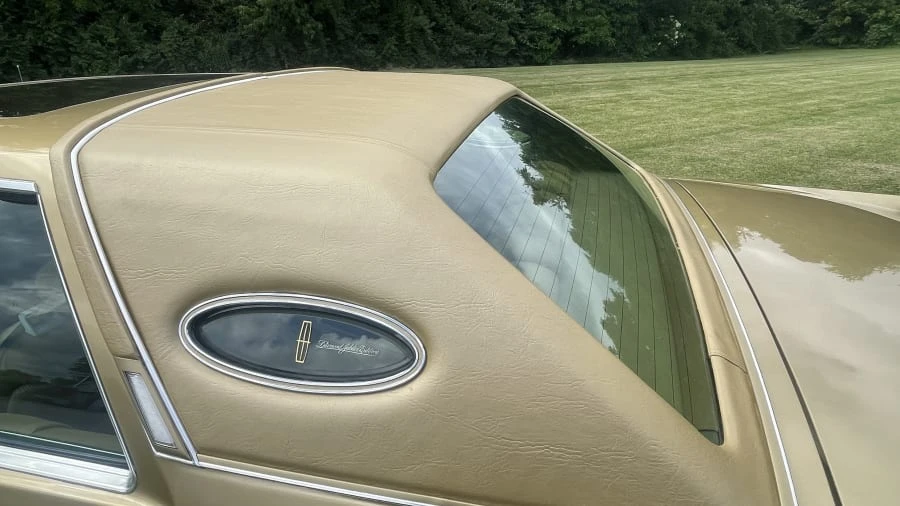 1978 Lincoln Continental Mark V - Image 14 of 17
