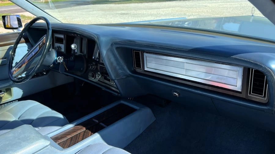 1978 Lincoln Continental Mark V - Image 25 of 31