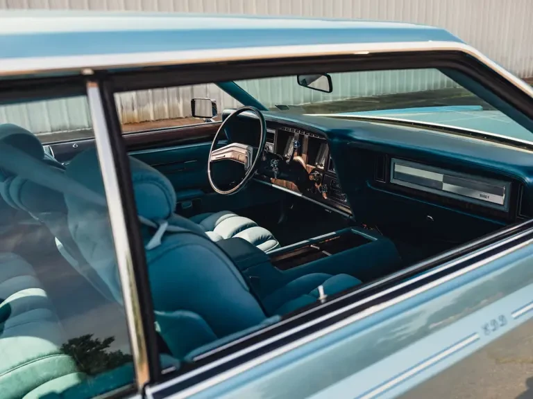 1978 Lincoln Continental Mark V - Image 5 of 31