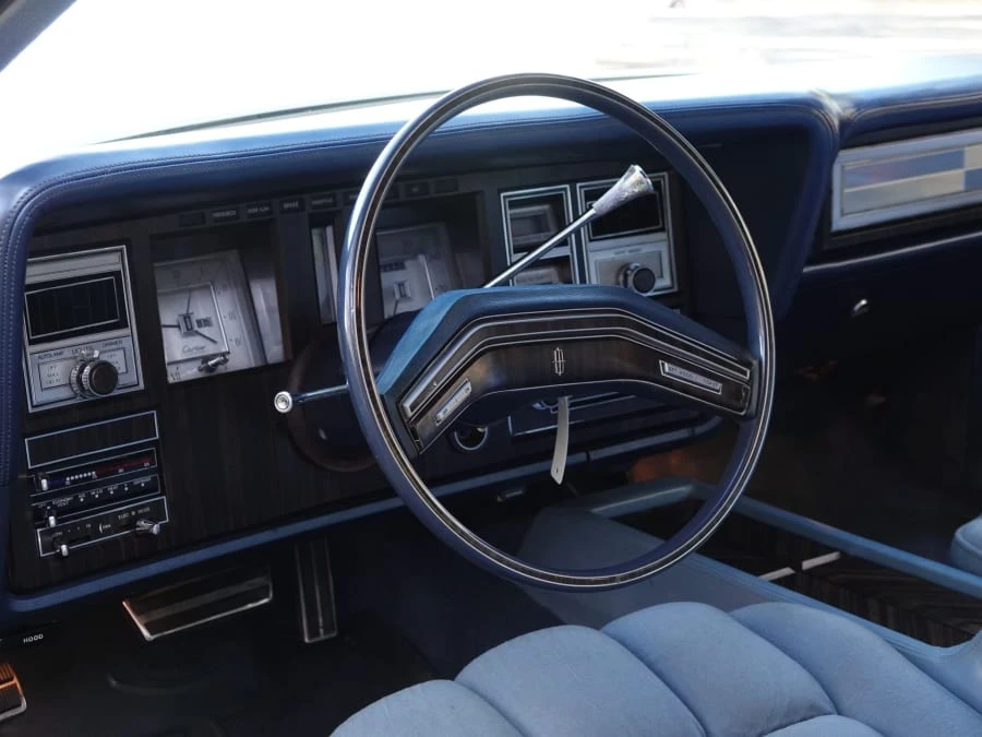 1978 Lincoln Continental Mark V - Image 12 of 19