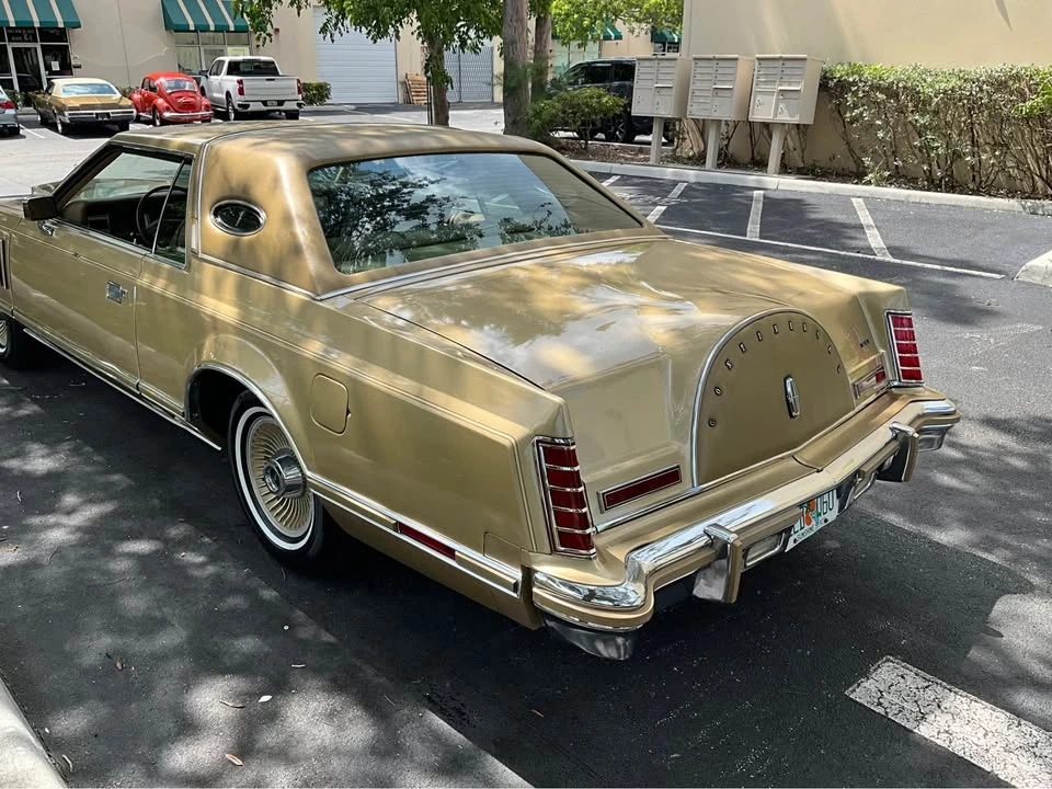 1978 Lincoln Continental Mark V - Image 3 of 19