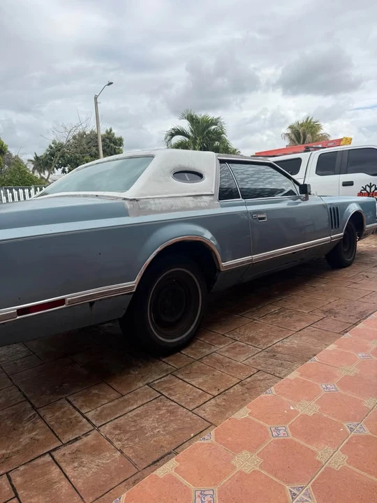 1978 Lincoln Continental Mark V - Image 6 of 15