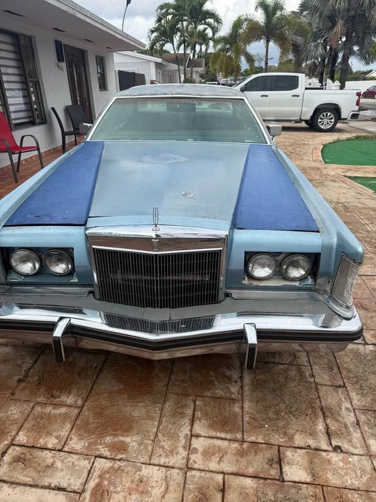 1978 Lincoln Continental Mark V - Image 10 of 15