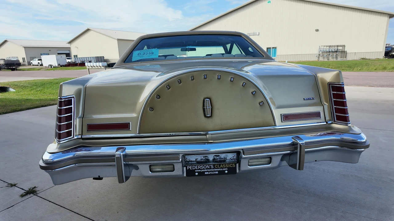 1978 Lincoln Continental 5th Gen - Image 5 of 31