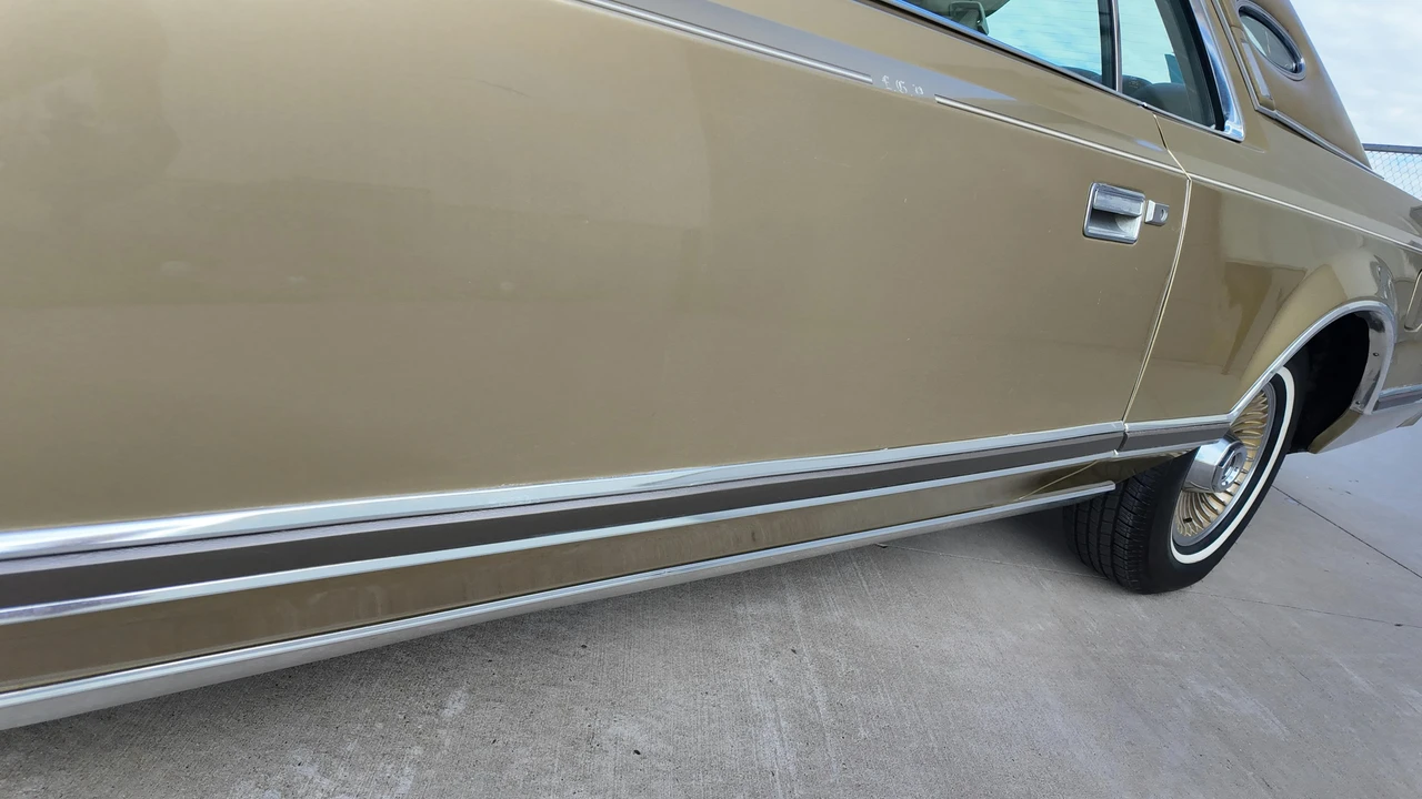 1978 Lincoln Continental 5th Gen - Image 12 of 31