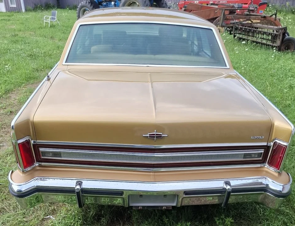 1978 Lincoln Continental 5th Gen - Image 3 of 20