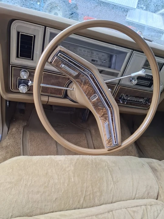 1978 Lincoln Continental 5th Gen - Image 17 of 20