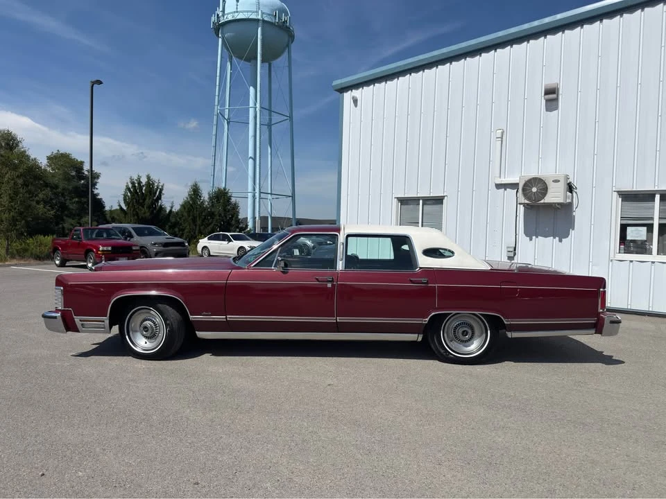 1978 Lincoln Continental 5th Gen - Image 3 of 18