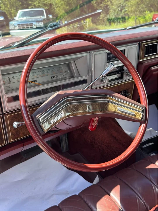 1978 Lincoln Continental 5th Gen - Image 9 of 18