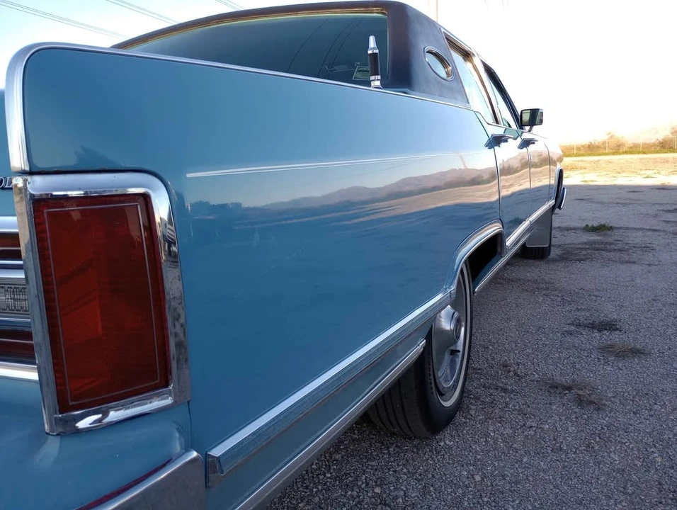 1978 Lincoln Continental 5th Gen - Image 4 of 14