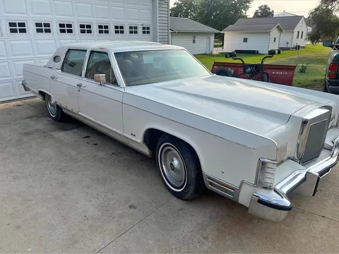 1978 Lincoln Continental Sedan 4D