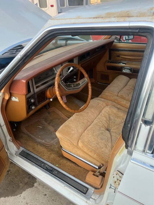 1978 Lincoln Continental 5th Gen - Image 6 of 10