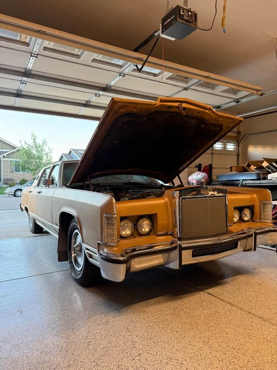 1978 Lincoln Continental 5th Gen - Image 9 of 12