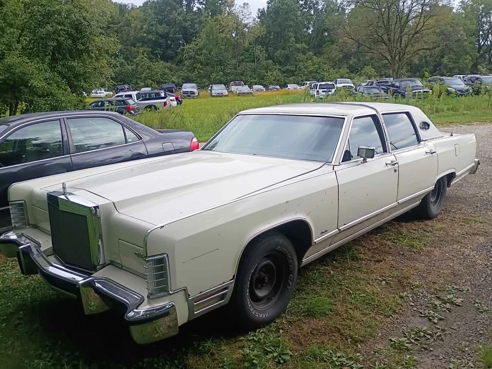 1978 Lincoln Continental 5th Gen - Image 2 of 9