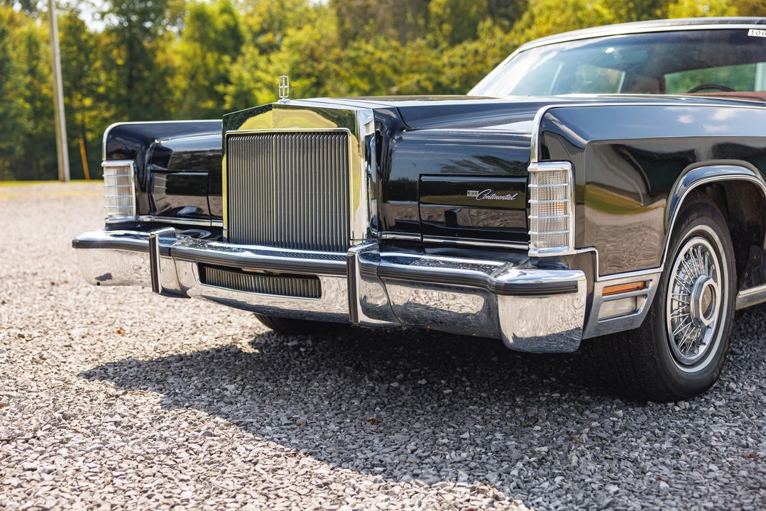 1978 Lincoln Continental 5th Gen - Image 16 of 31