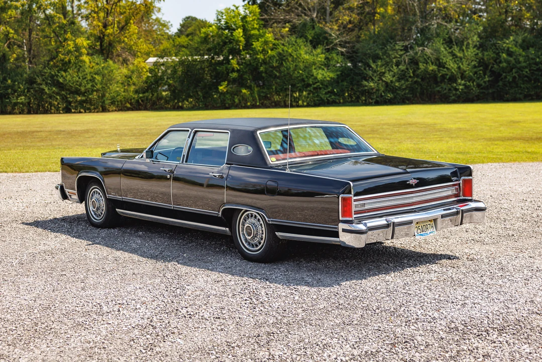 1978 Lincoln Continental 5th Gen - Image 11 of 31