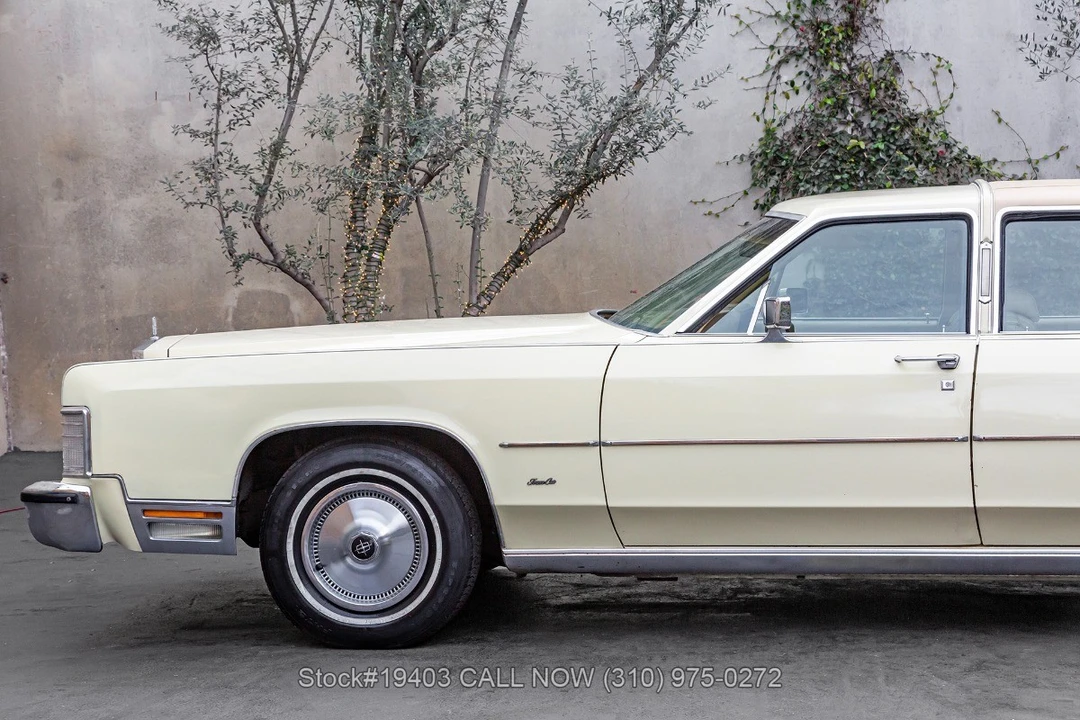 1978 Lincoln Town Car - Image 13 of 31