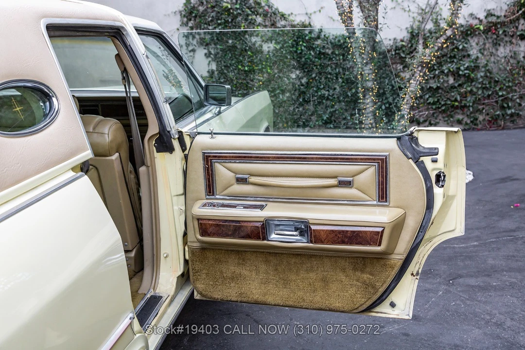 1978 Lincoln Town Car - Image 23 of 31