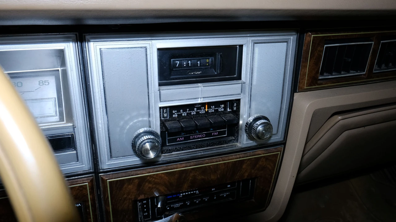 1978 Lincoln Continental 5th Gen - Image 4 of 9