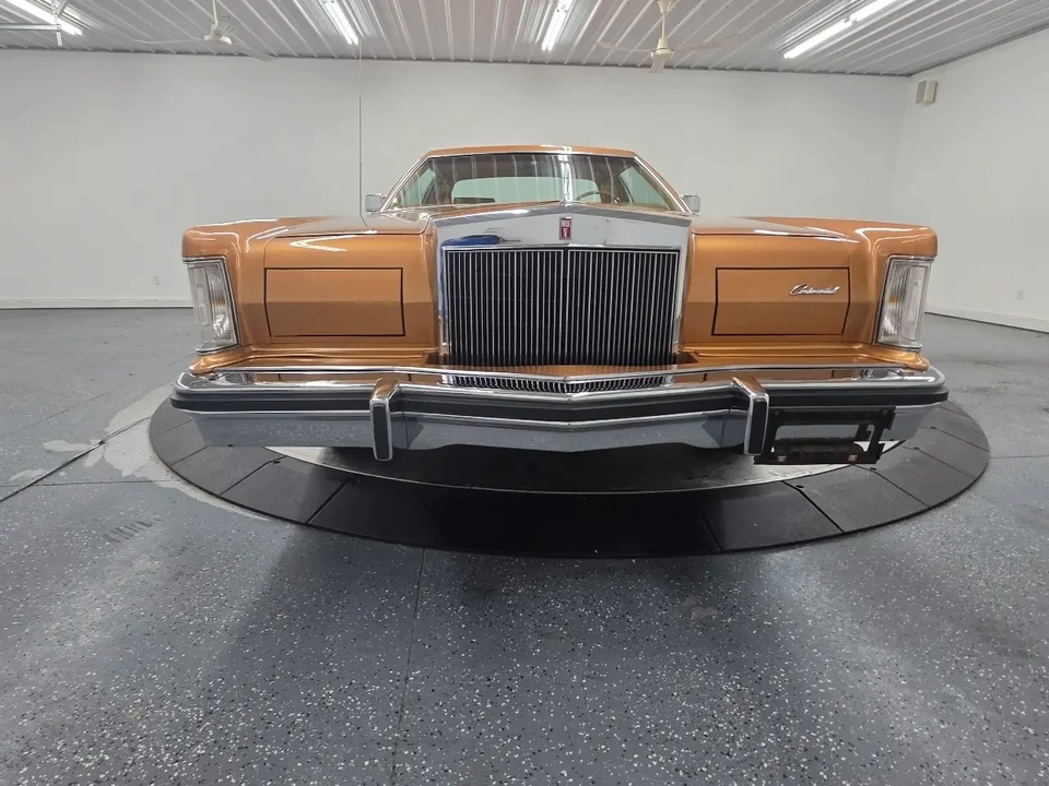 1978 Lincoln Continental 5th Gen - Image 9 of 31
