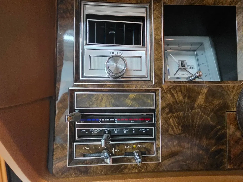 1978 Lincoln Continental 5th Gen - Image 26 of 31