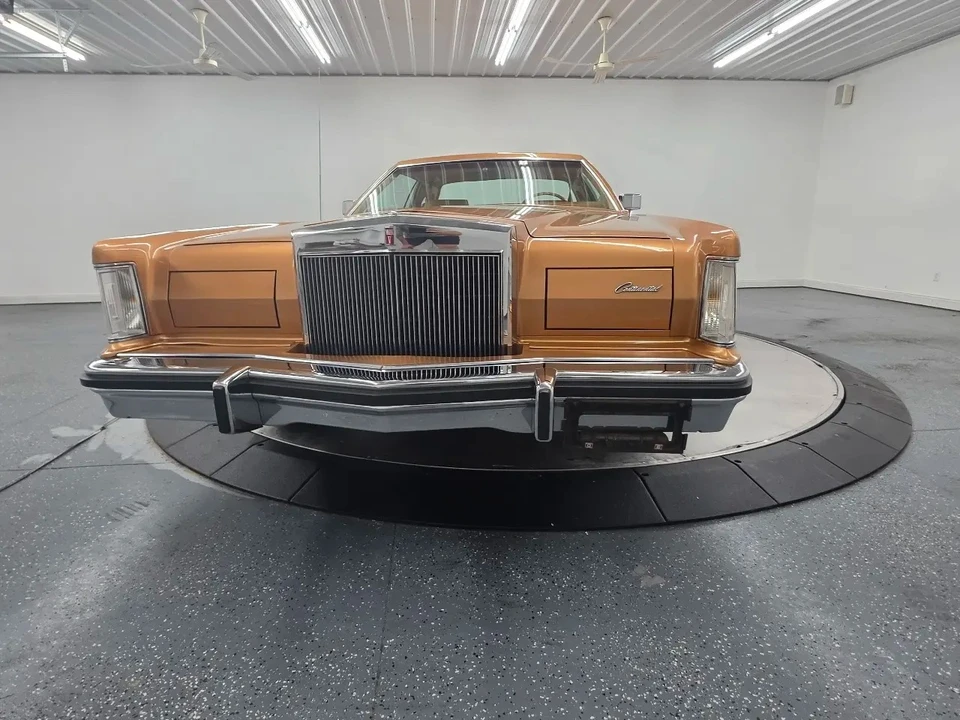 1978 Lincoln Continental 5th Gen - Image 11 of 31