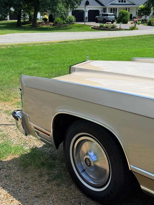 1978 Lincoln Continental 5th Gen - Image 9 of 25