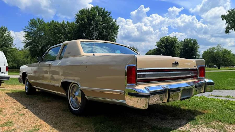 1978 Lincoln Continental 5th Gen - Image 3 of 25