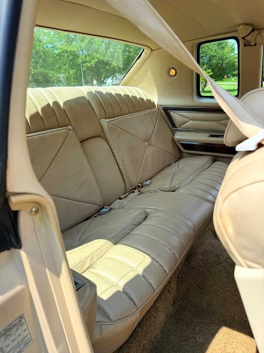 1978 Lincoln Continental 5th Gen - Image 18 of 25