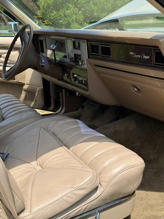 1978 Lincoln Continental 5th Gen - Image 17 of 25