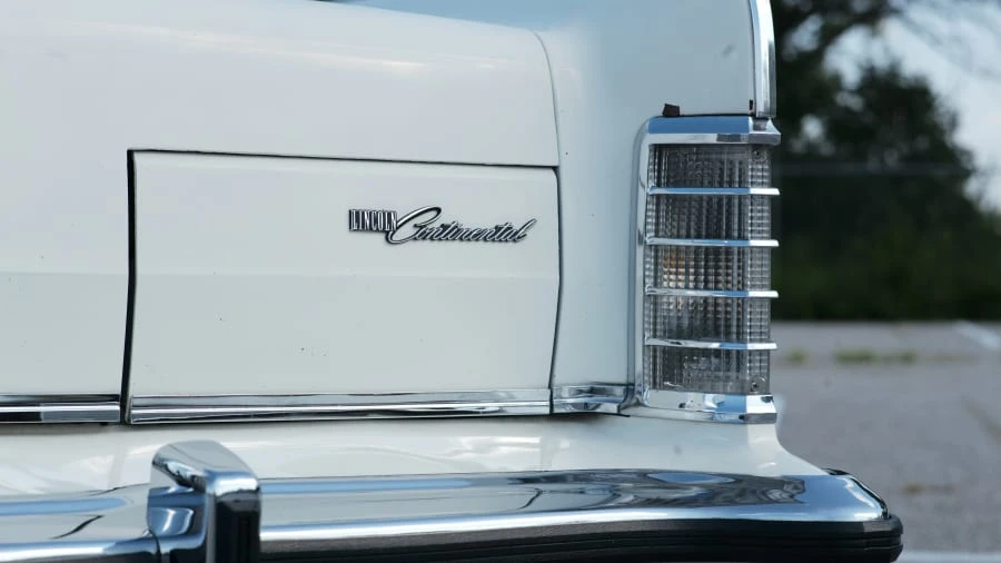 1978 Lincoln Continental 5th Gen - Image 28 of 31