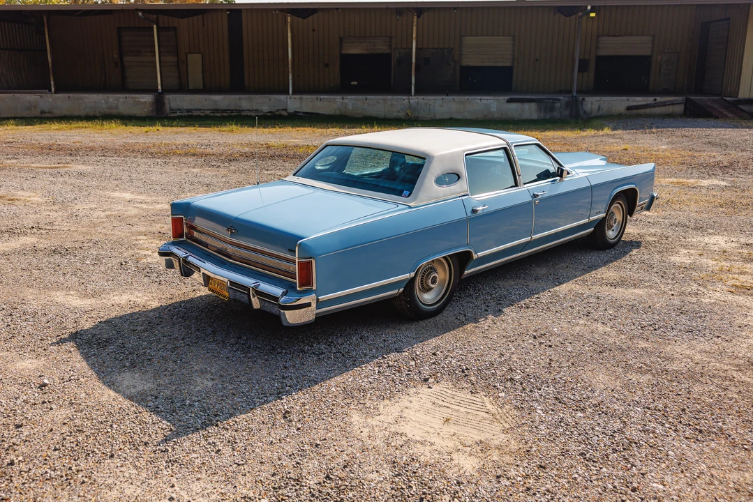 1978 Lincoln Continental 5th Gen - Image 7 of 31