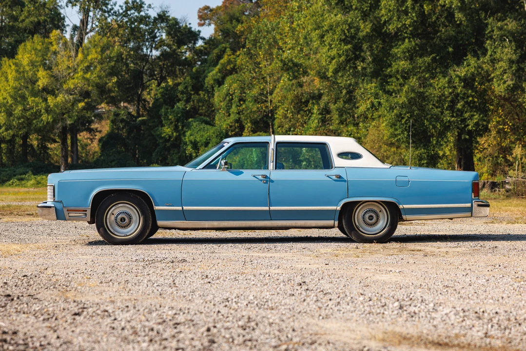 1978 Lincoln Continental 5th Gen - Image 3 of 31