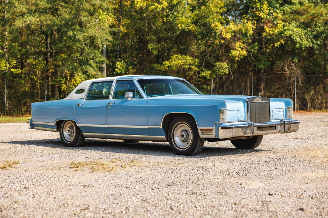 1978 Lincoln Continental 5th Gen - Image 9 of 31