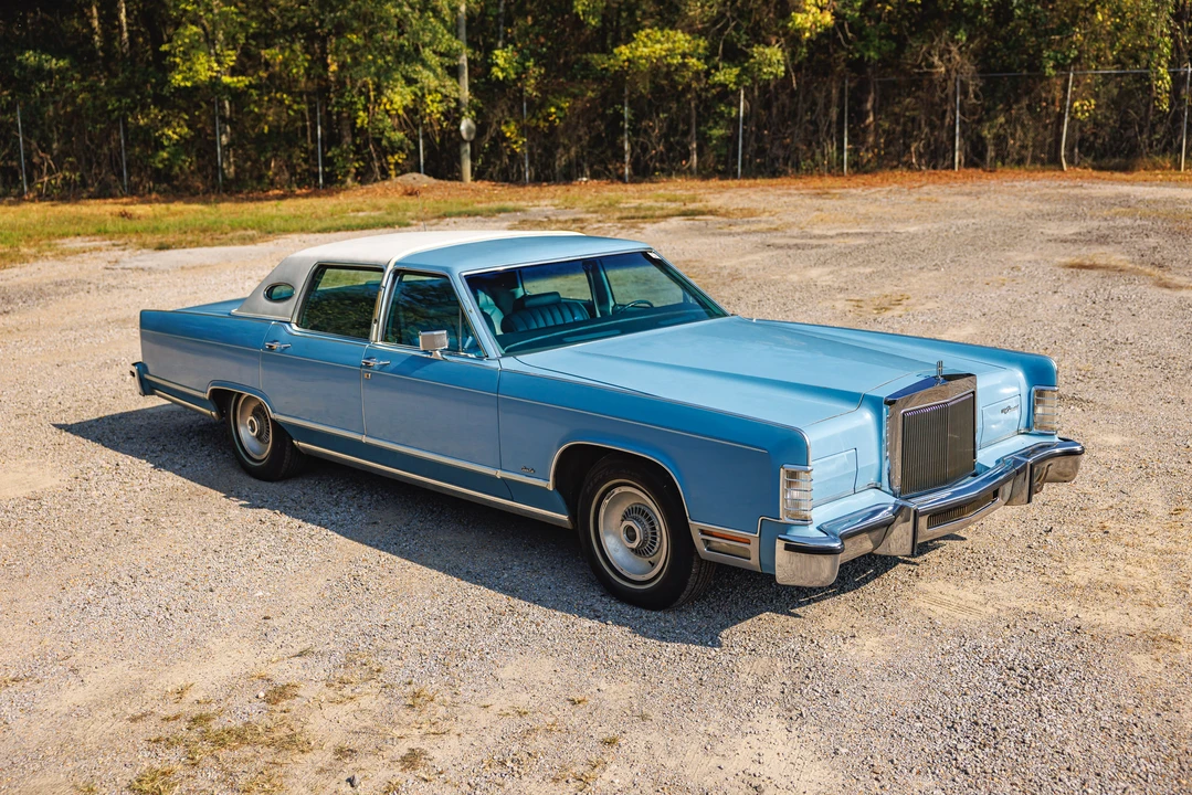 1978 Lincoln Continental 5th Gen - Image 10 of 31