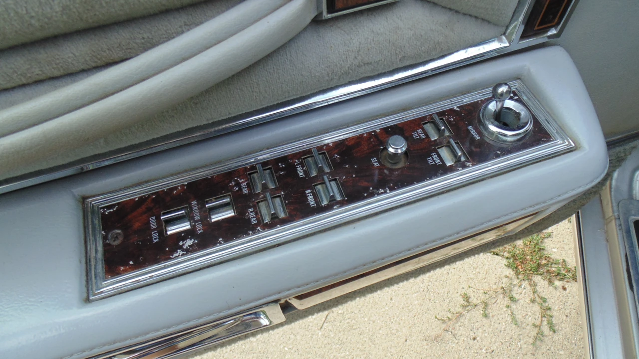 1978 Lincoln Continental 5th Gen - Image 22 of 31