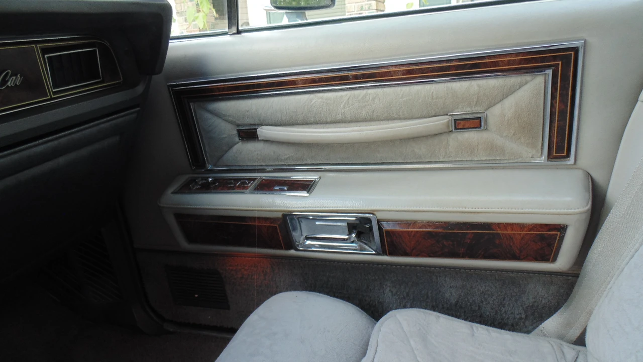 1978 Lincoln Continental 5th Gen - Image 29 of 31