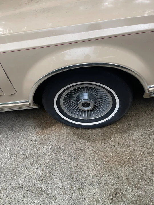 1978 Lincoln Continental Mark V - Image 9 of 24