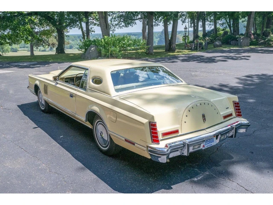 1978 Lincoln Continental Mark V - Image 14 of 31
