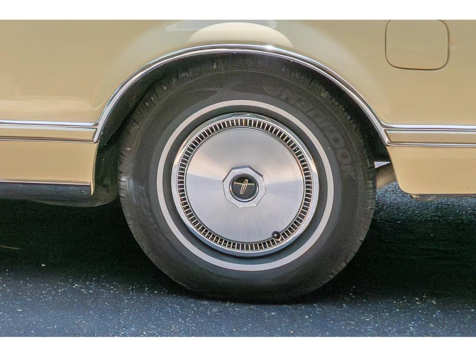 1978 Lincoln Continental Mark V - Image 24 of 31