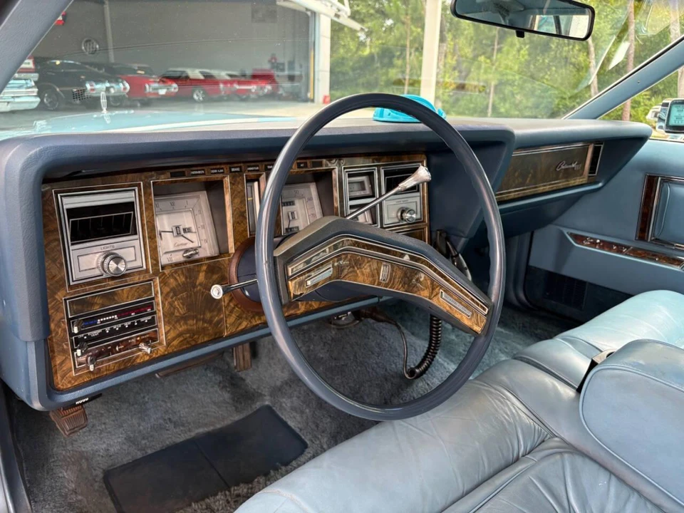 1978 Lincoln Continental Mark V - Image 25 of 31