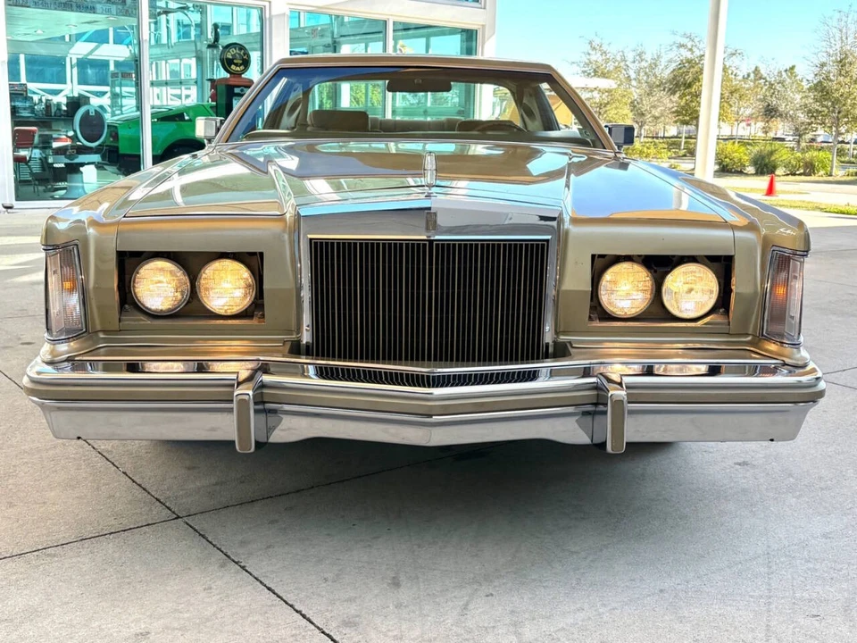 1978 Lincoln Continental Mark V - Image 4 of 21