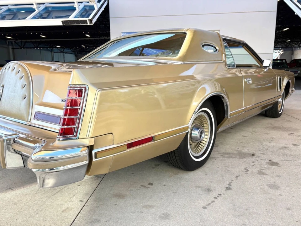 1978 Lincoln Continental Mark V - Image 18 of 21