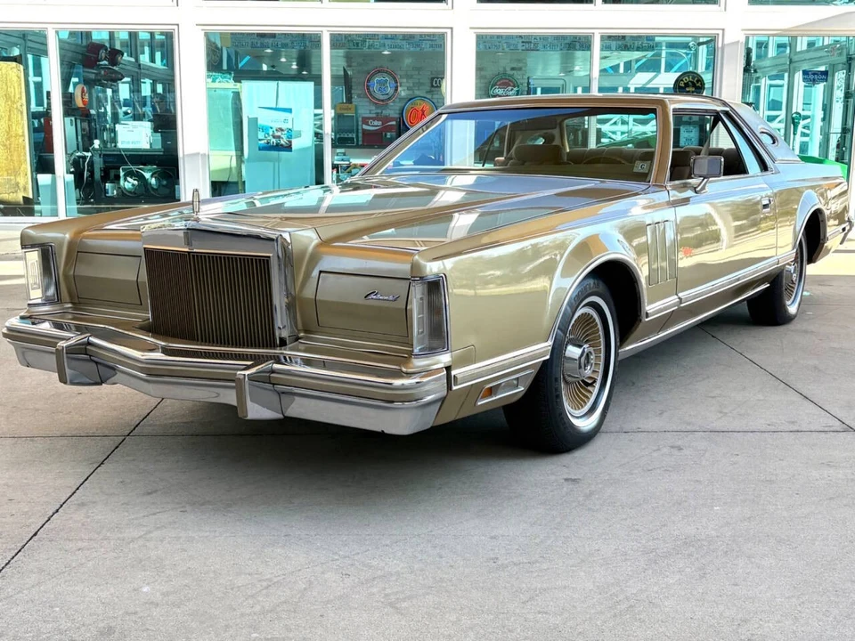 1978 Lincoln Continental Mark V - Image 13 of 21