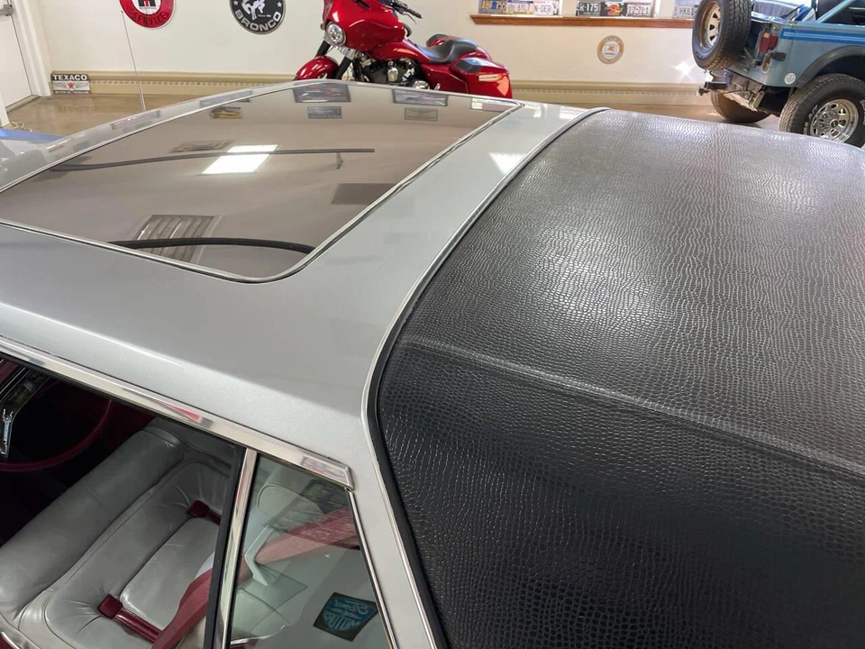 1978 Lincoln Continental Mark V - Image 10 of 31