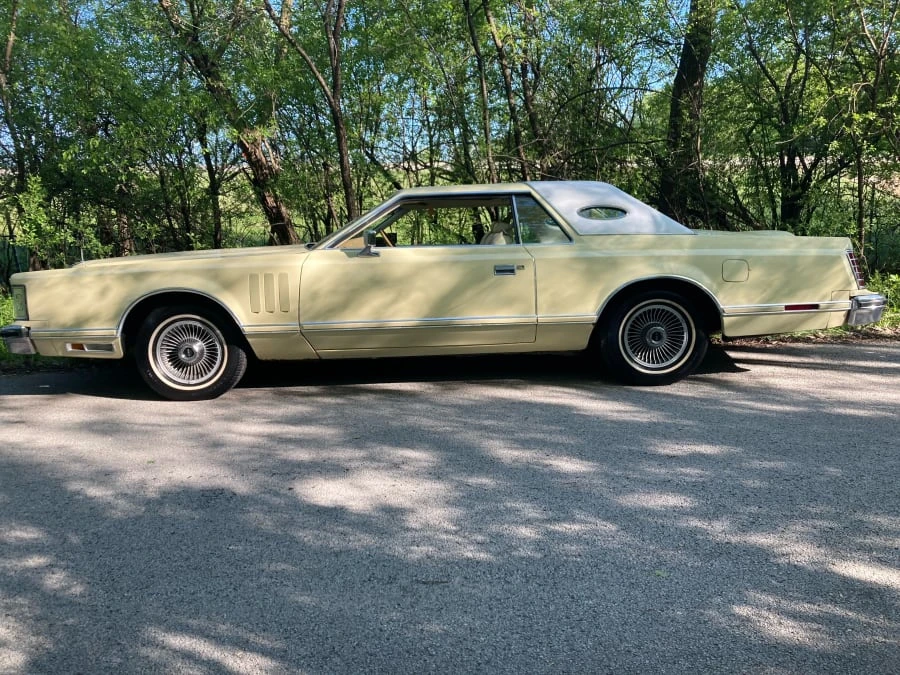 1978 Lincoln Continental Mark V - Image 2 of 6