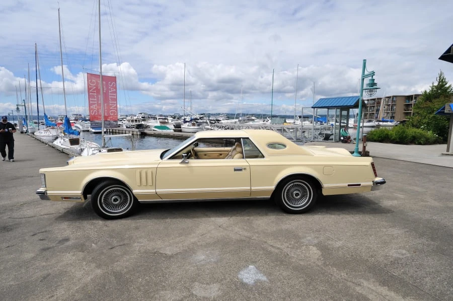 1978 Lincoln Continental Mark V - Image 2 of 12