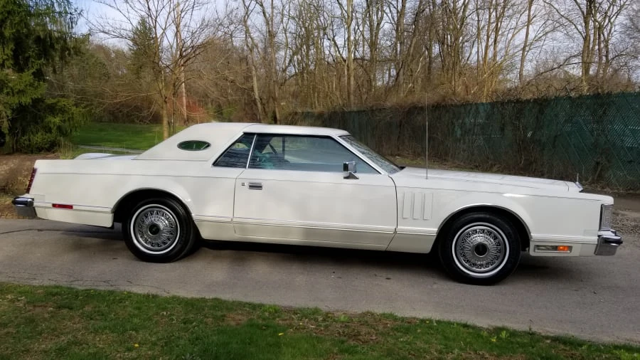 1978 Lincoln Continental Mark V - Image 2 of 12