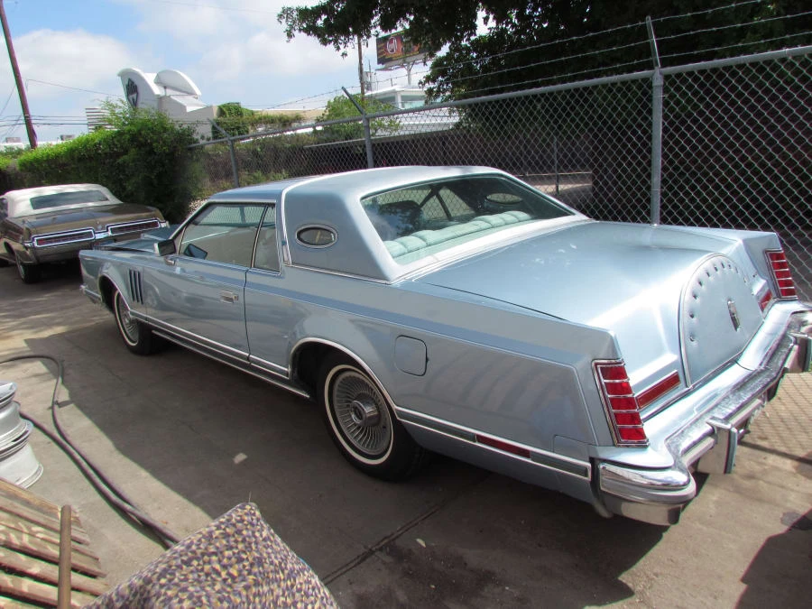 1978 Lincoln Continental Mark V - Image 2 of 8