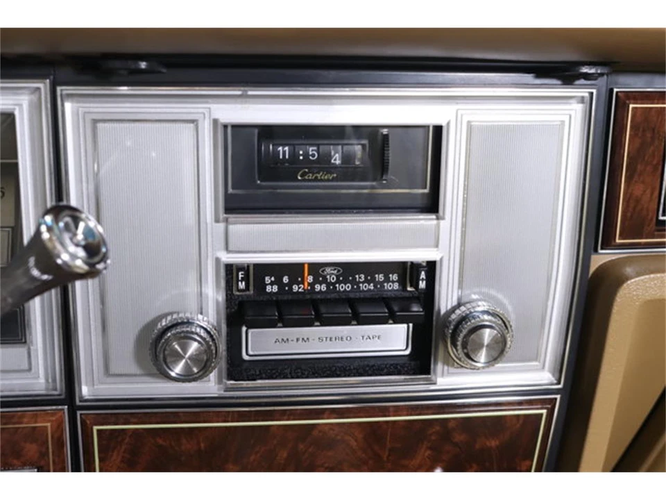 1978 Lincoln Town Car - Image 15 of 31